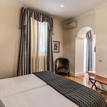 Via Napoli Apartments Rome Exterior photo