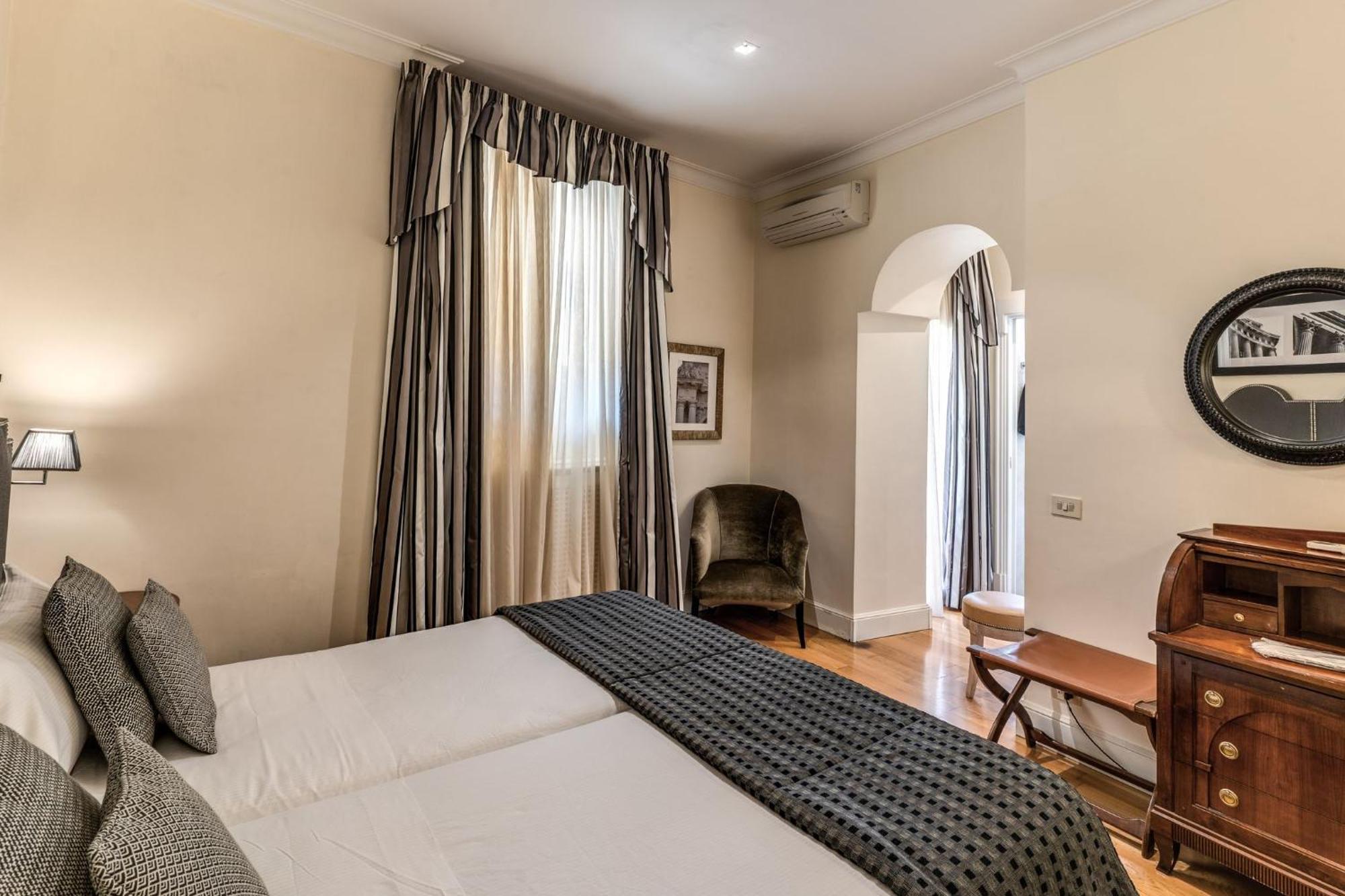 Via Napoli Apartments Rome Exterior photo