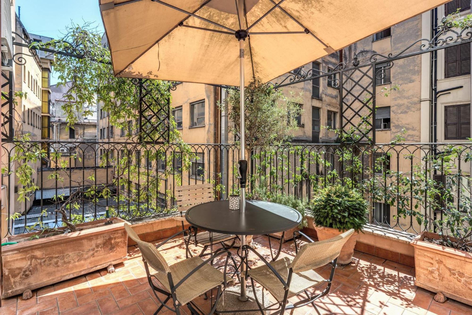Via Napoli Apartments Rome Exterior photo